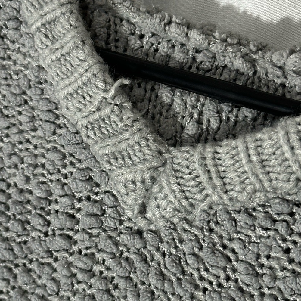Green Tea Knit Hooded Sweater - Picture 7 of 8